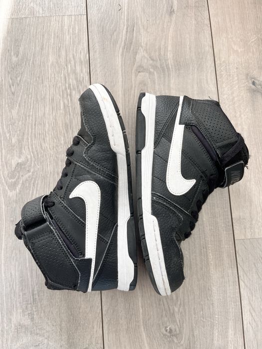 Ténis bota preto/branco NIKE