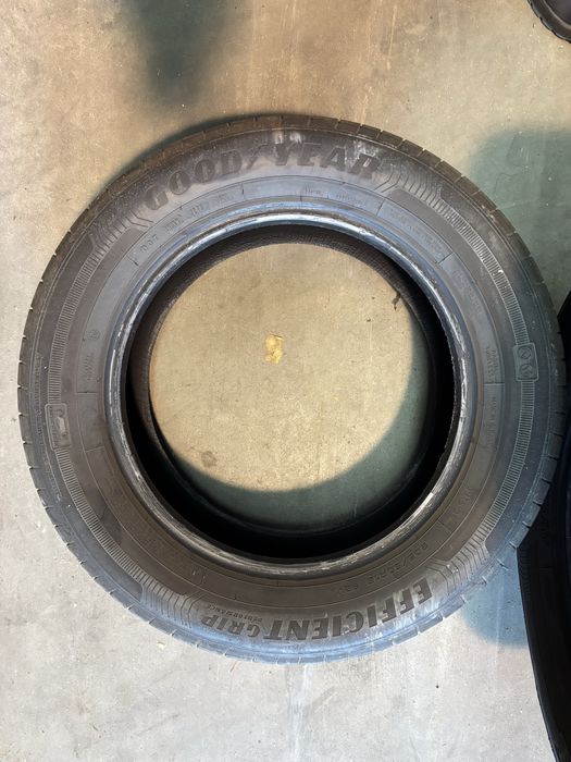 Opony stan bdb Tanio komplet okazja  LETNIE  Goodyear Efficientgrip Performance 205/60R16