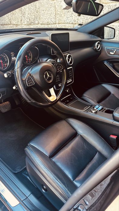 Vendo mercedes A220D pack night