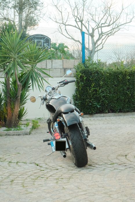 Triumph Speedmaster 900