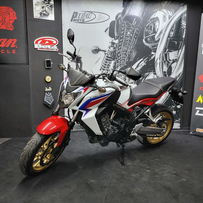 Honda CB 650 F tricolor