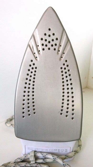 Утюги Braun и PHILIPS. Б/у. В рабочем состоянии.