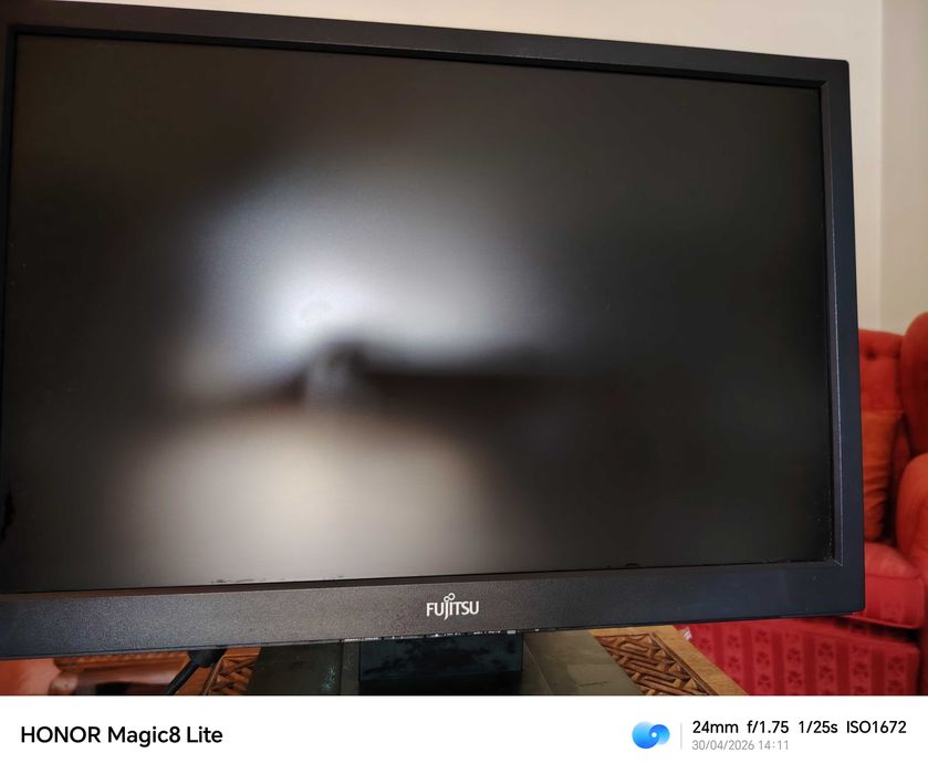Fujitsu SCENICVIEW Series E19W-5 Monitor 19 polegadas