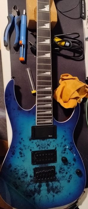 Pickup ponte de uma guitarra Ibanez