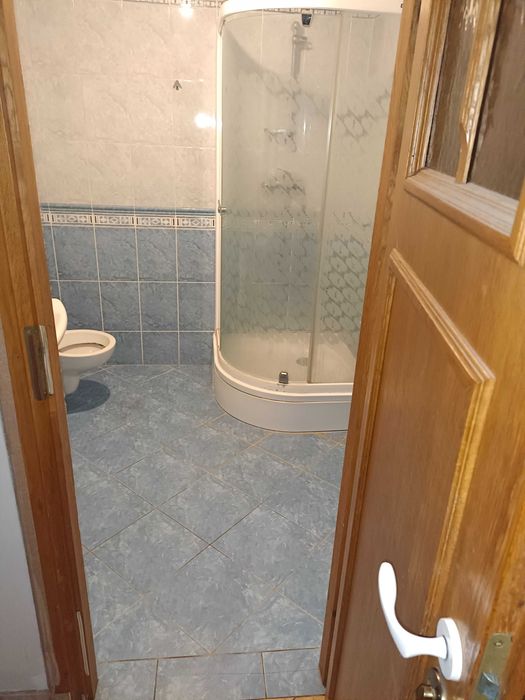 pokój 25m2 dla jednej lub dwóch osób, duży balkon, osiedle Ponikwoda, szybki internet UPC(PLAY)