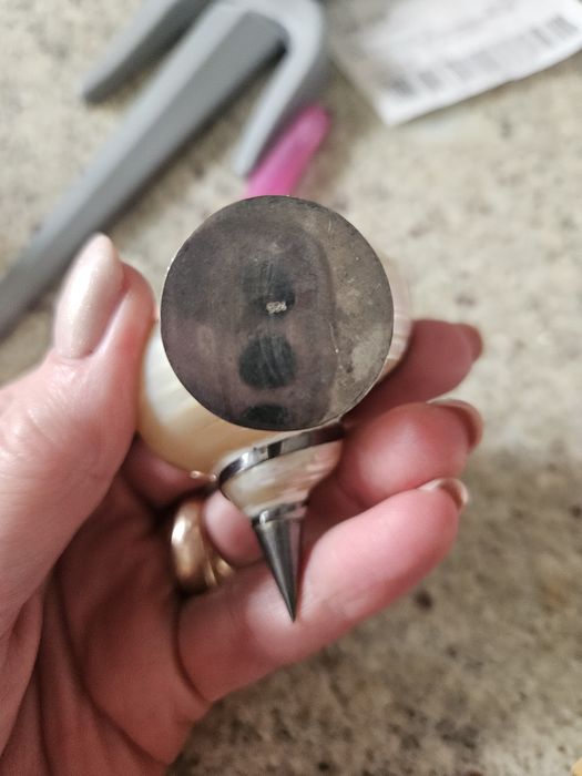 Zestaw sól i pieprz na srebnej stupce