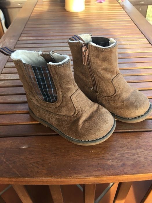 Buty buciki kozaki HM r.22