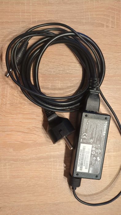 Toshiba Portege Z30 i3 16GB RAM 128 GB SSD Windows 11 Pro