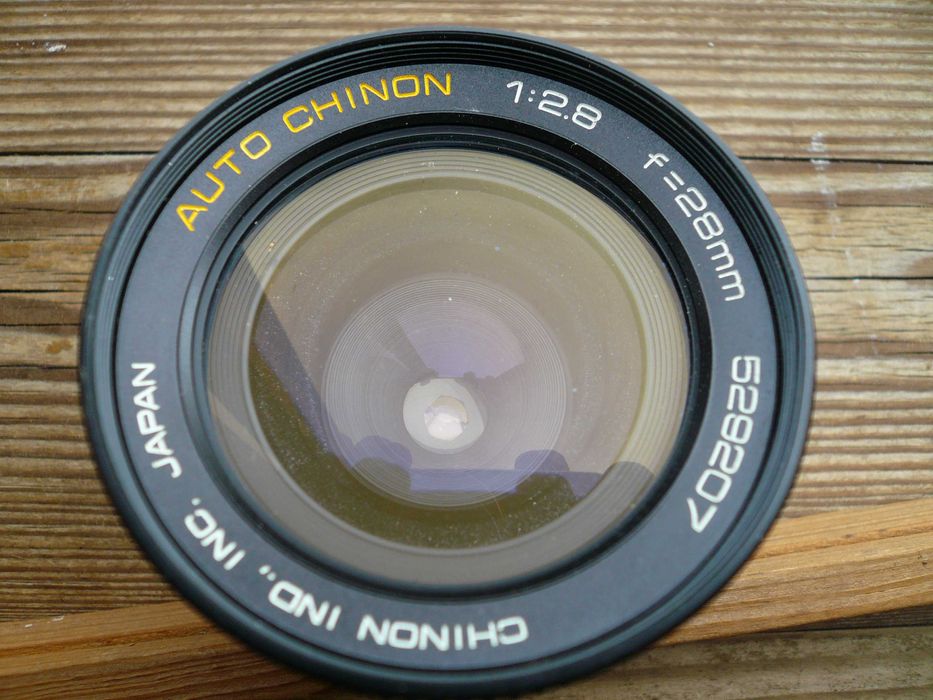 Tamron Adaptall 28mm 1:2.8 під будь яку систему.