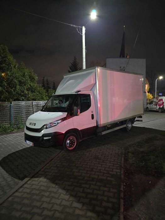 Transport Przewóz Przeprowadzki Bagażówka Wnoszenie Mebli Tragarze