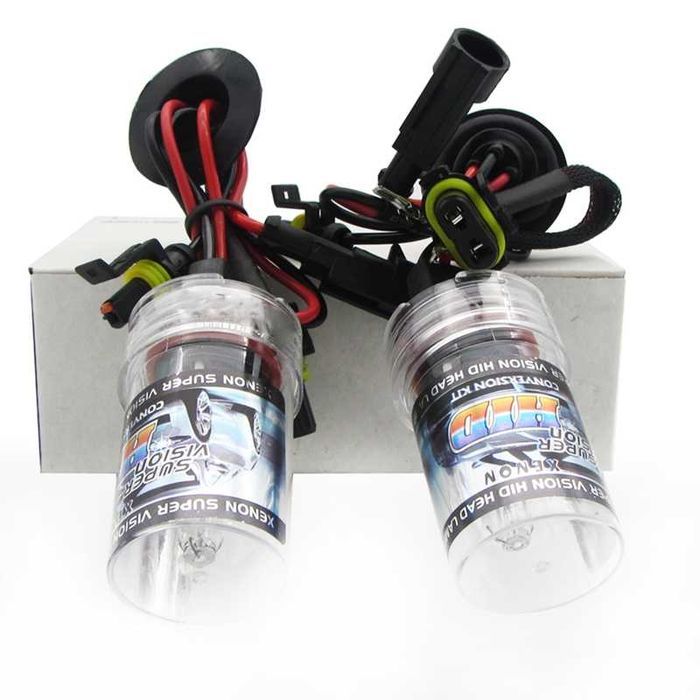 Pair of HID Xenon Lamps with Various Bases – New64586293758851122