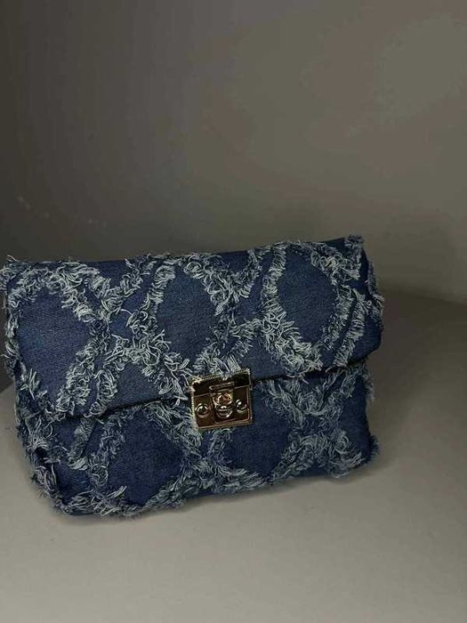 Torebka niebieska na łańcuszku elegancka boho