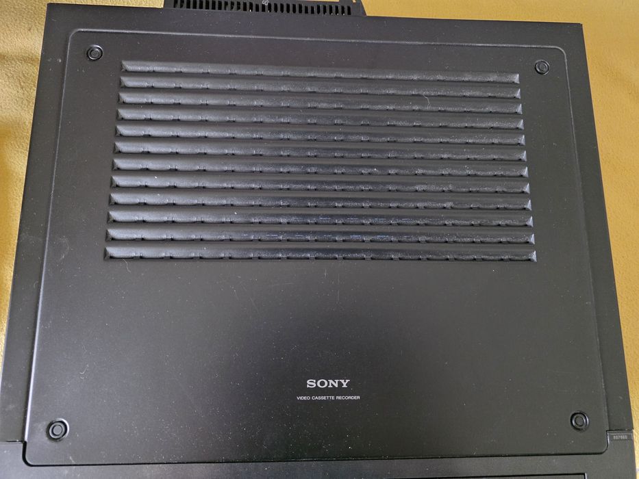 Magnetowid Sony SLV-E9