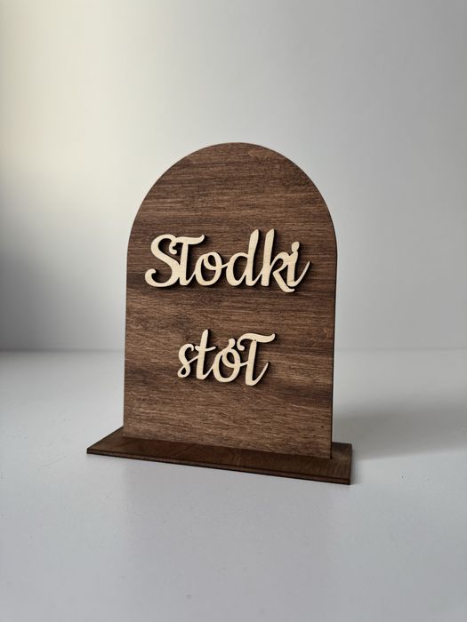 Tabliczka ba stół słodki stół dekoracje ślubne moda wesele moda