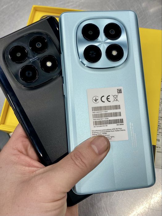 Poco M8 5g black/ green 8/256 gb