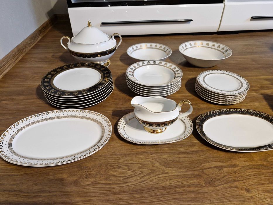 Porcelana Ćmielów serwis, zestaw obiadowy 6/25 nowy