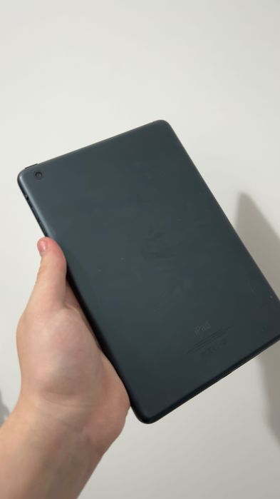 iPad mini 1 | 32GB | iOS 6!