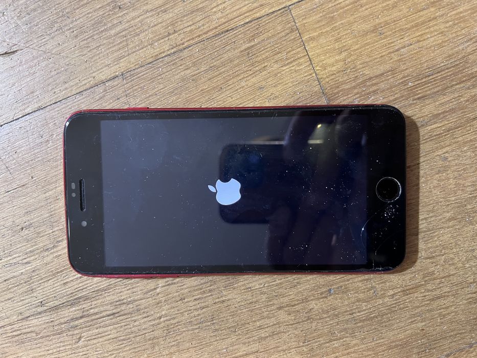 iPhone 8 Plus (PRODUCT)RED para Peças - Ecrã e Traseira Partidos