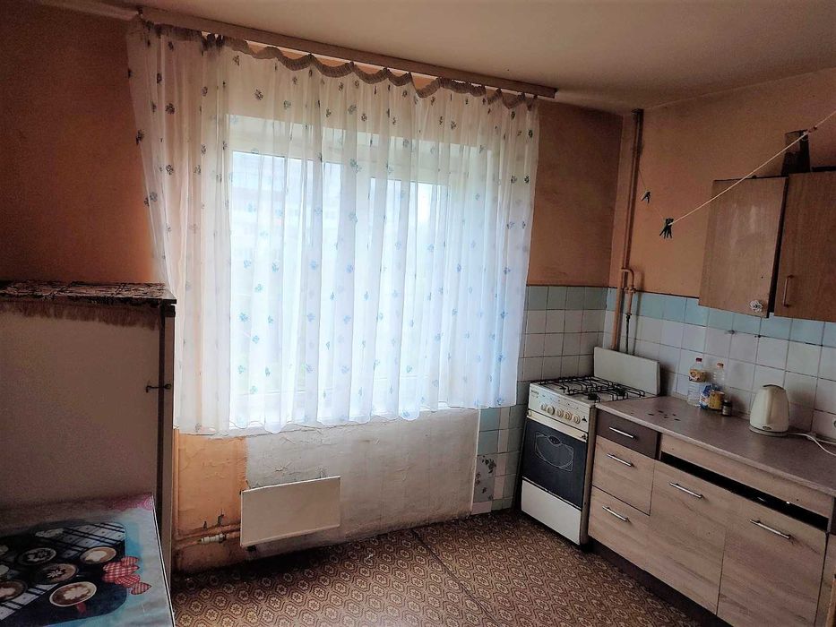 Задається 1 кімнатна квартира м-н Станкобуд вул. Дніпровська б. 2