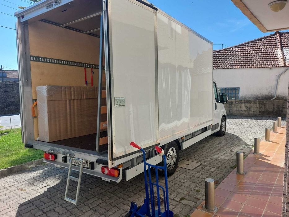 Frete Mudanças Transportes Maia Porto