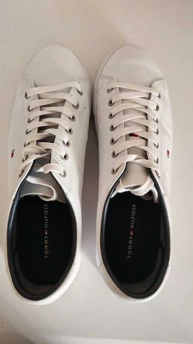 Buty trampki Tommy Hilfiger Essential Leather Sneaker White  r. 46