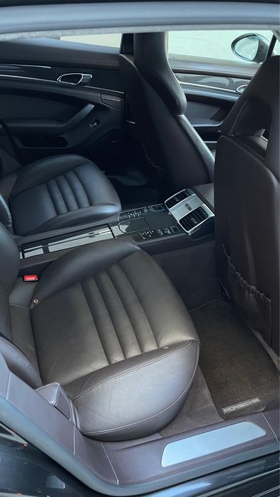 Porsche Panamera — fotografia 10