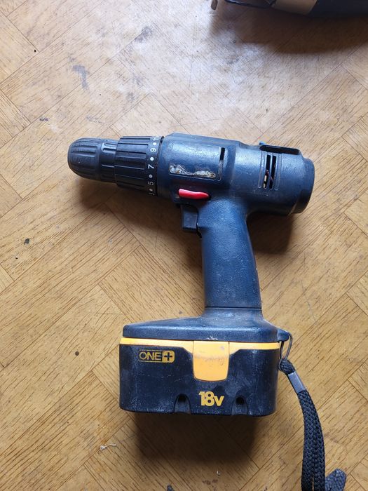 Wyrzynarka RYOBI plus gratisy