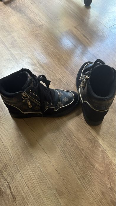 Sneakersy Nangy guess