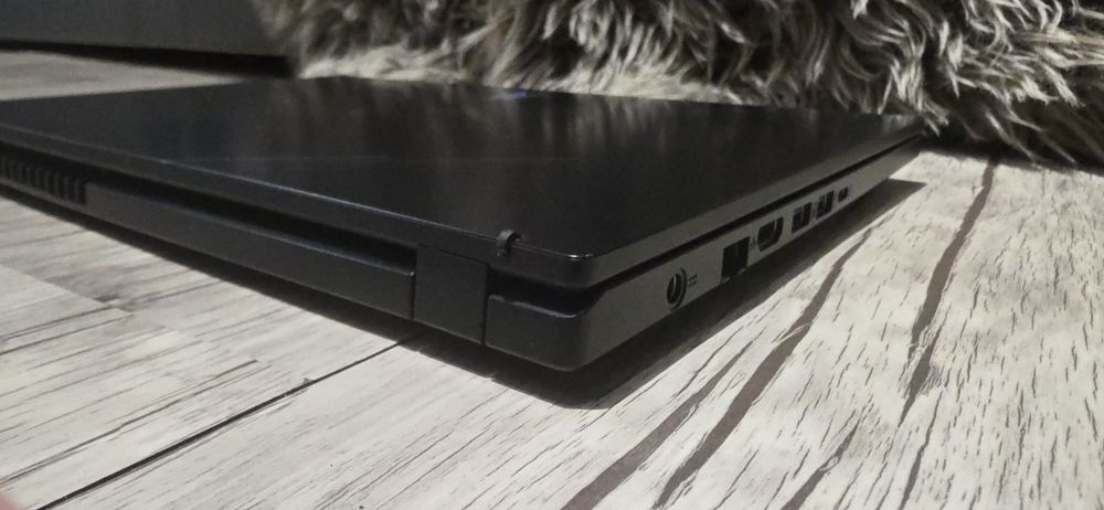 Acer Nitro V15 RTX4050 I5-13420H