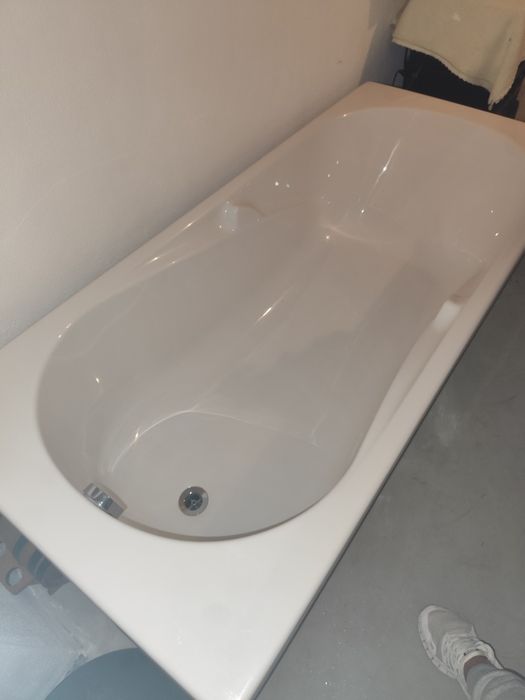 Banheira nova da Roca