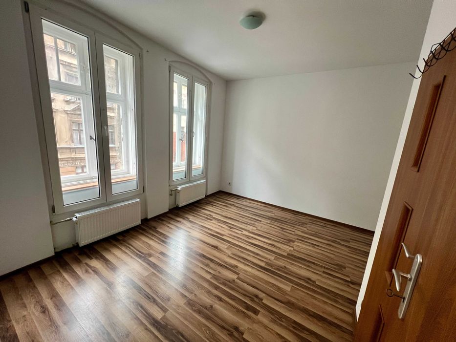 Kawalerka z osobną kuchnią w Görlitz do wynajęcia