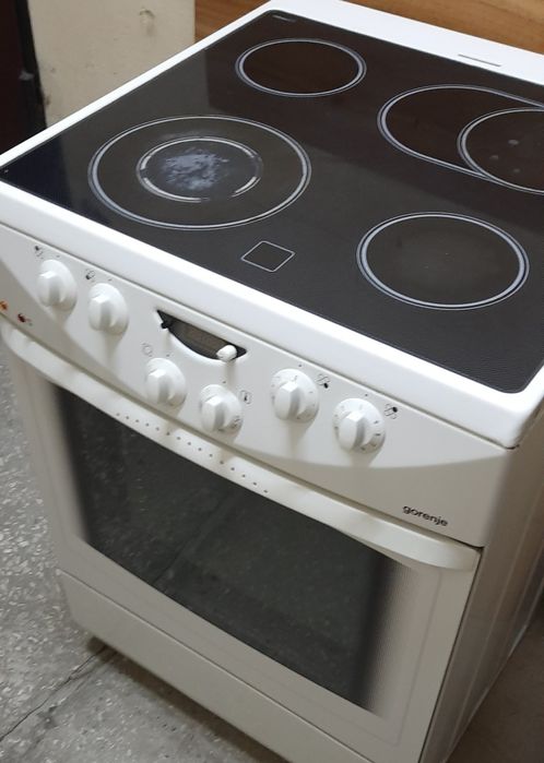 Продам электроплиту GORENJE EC 778 E