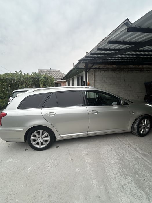 Toyota Avensis t25 універсал
