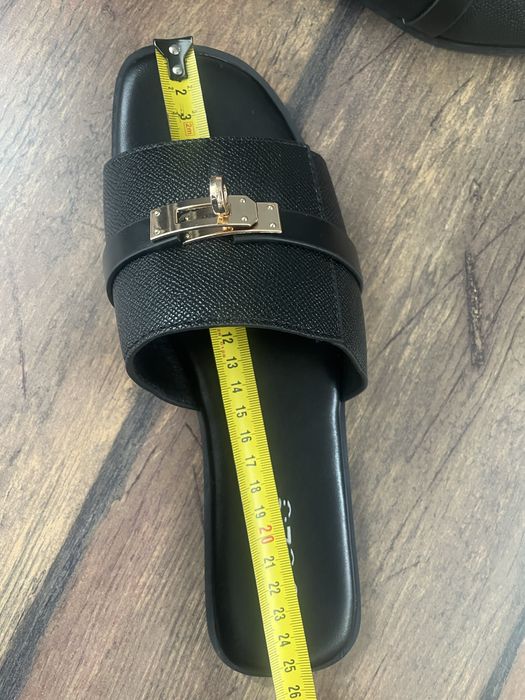 Klapki nowe r.40