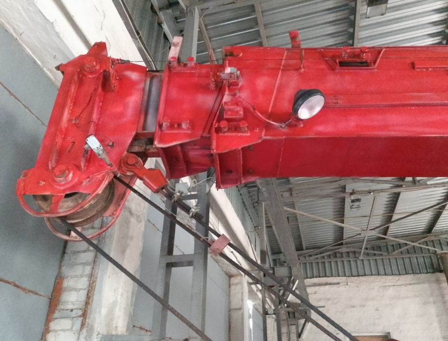 Продам автокран КТА-16 с малой наработкой