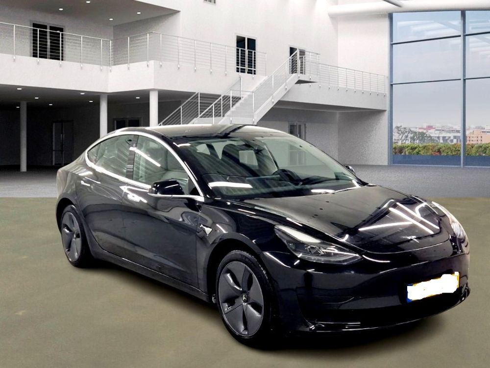 Tesla Model 3 Standard Range Plus RWD