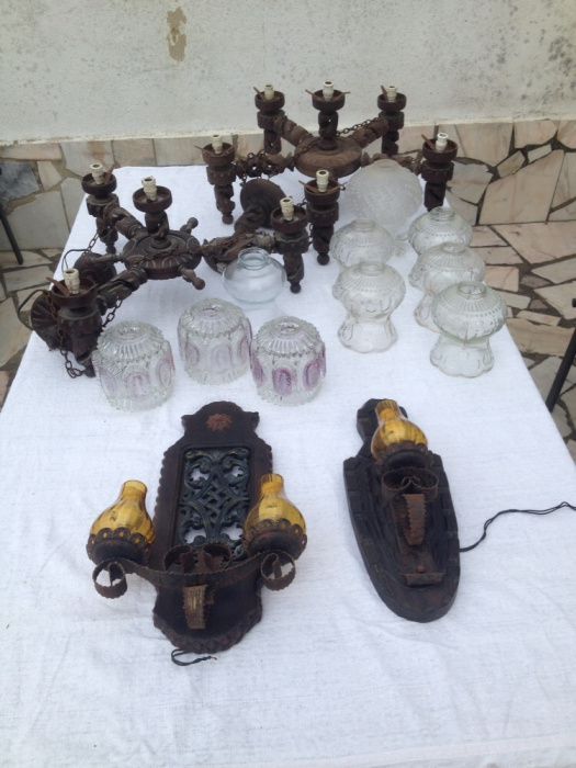 2 Candeeiros rústicos em madeira