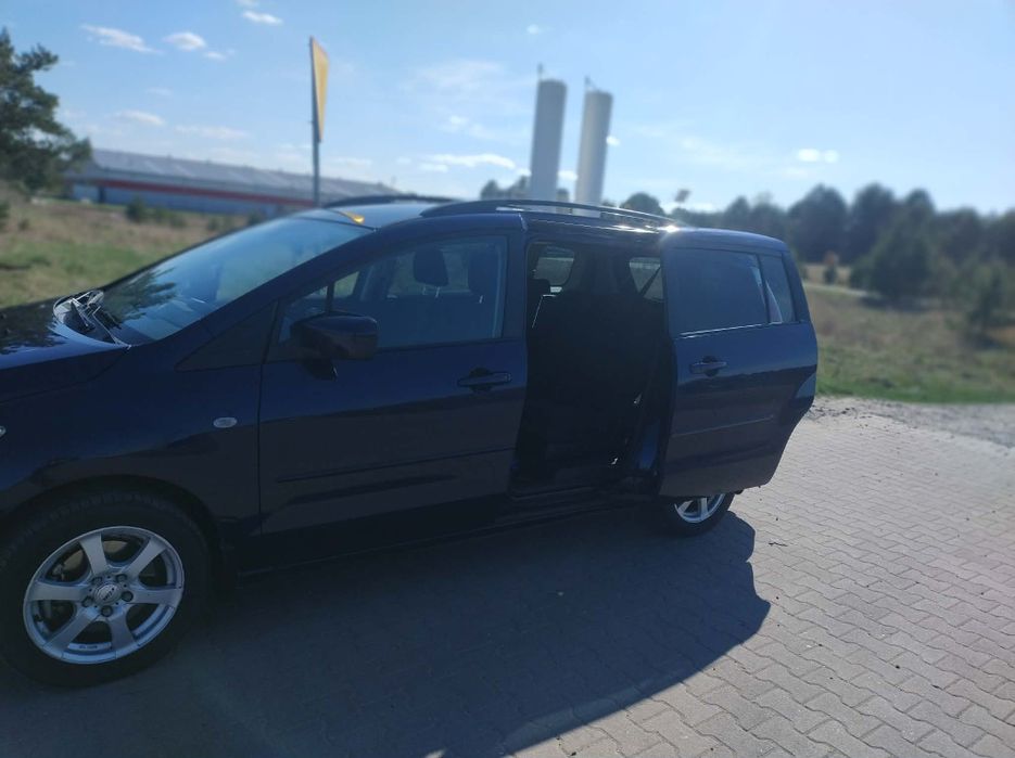 Samochód Mazda 5