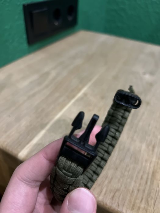 Паракордовий Браслет Виживання (Олива) военный браслет