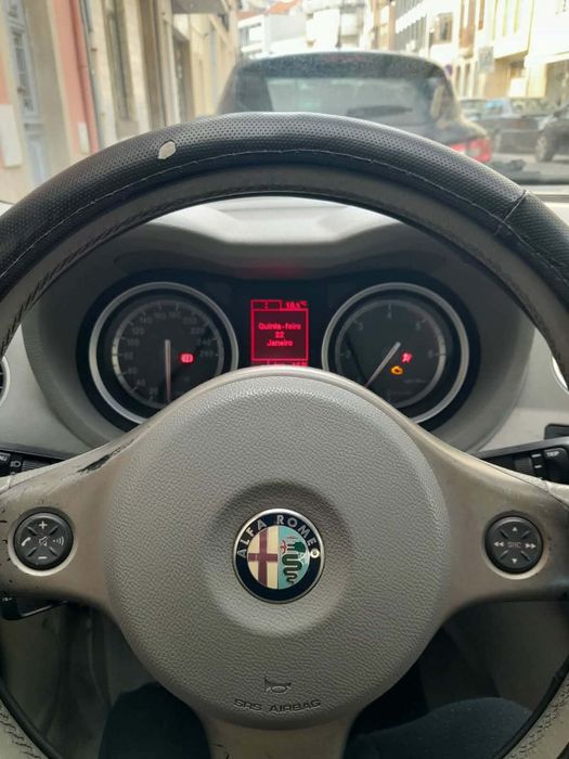 Vendo Alfa Romeu 159