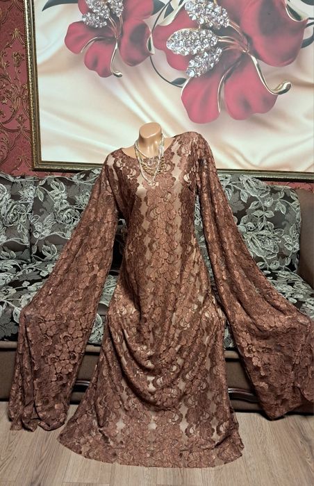 Красивое гипюровое платье сукня.