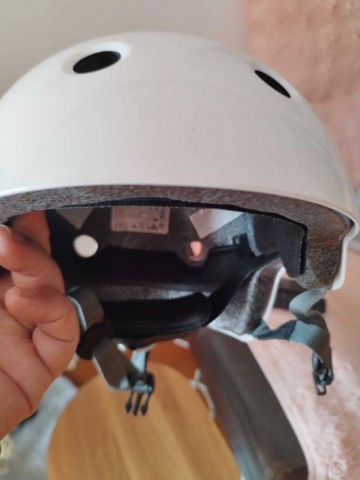 Capacete bicicleta trotinete skate patins etc