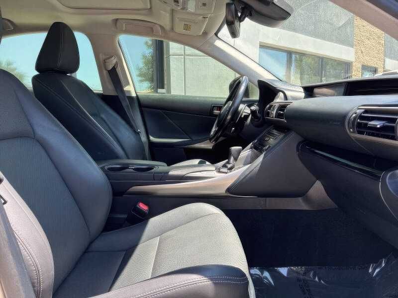 2017 Lexus IS 300