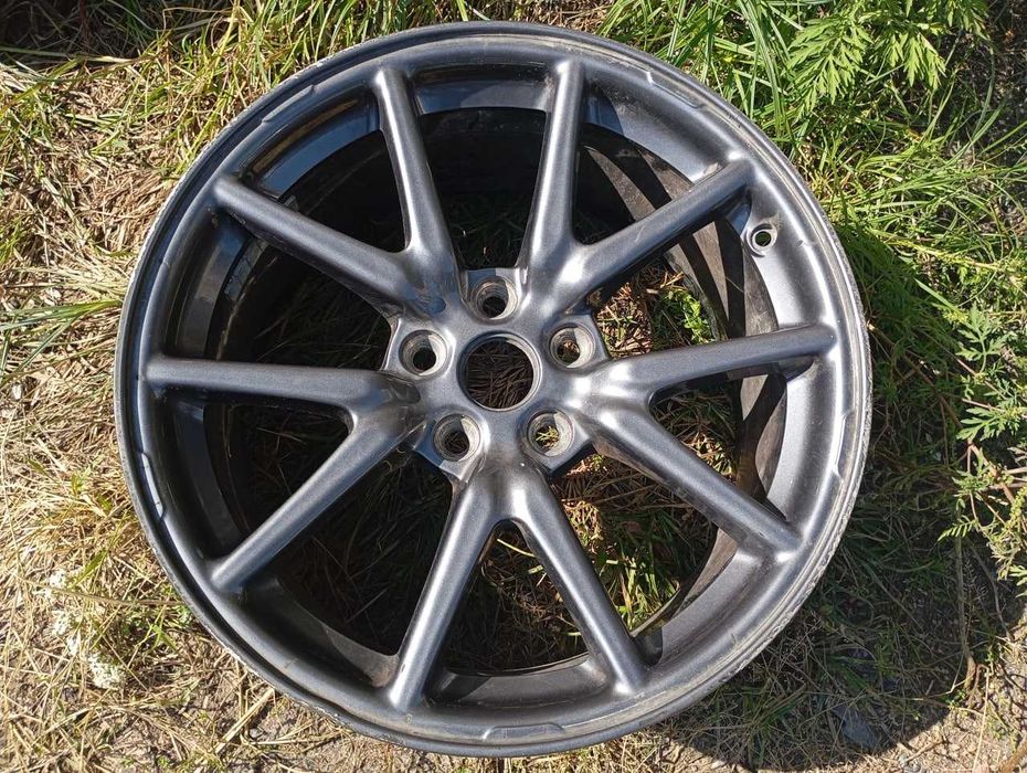 Диск Tesla Model 3 R18