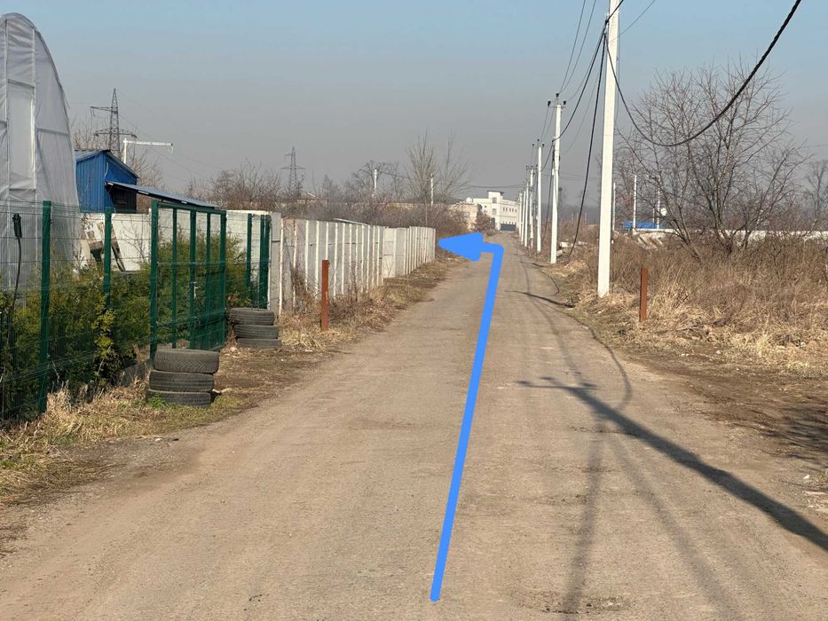 Продаж землі під промисловість 1,57 га між Тарасівкою та Крюківщиною