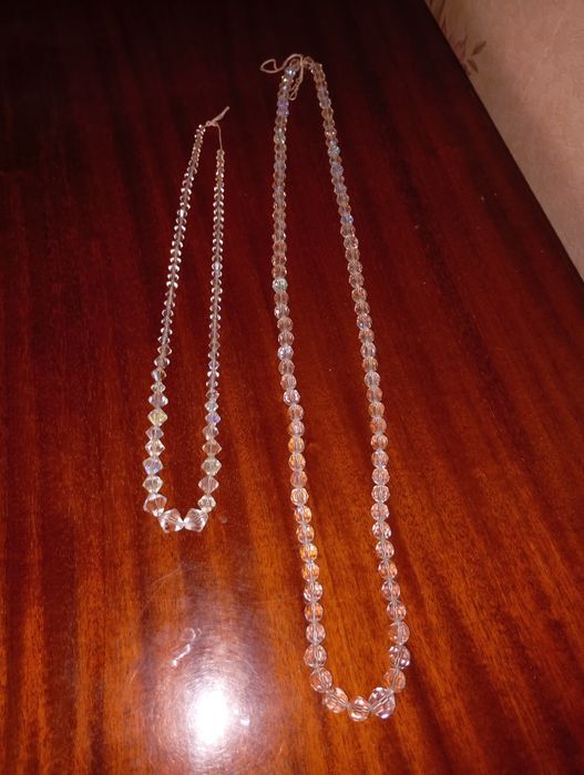 Намистини із чехословацького скла 70х років.