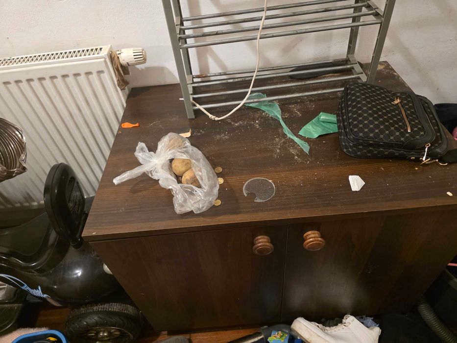 Szafka na buty lub jako szafka na cos