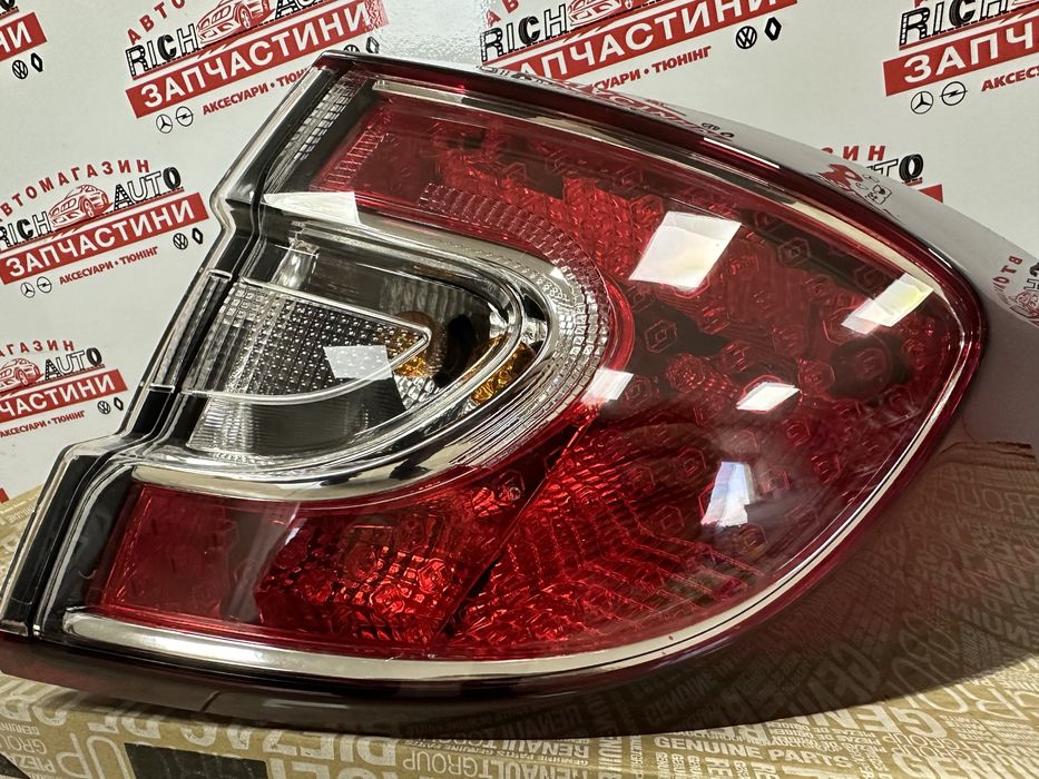 Фонарь Renault Megane 3 Оригінал