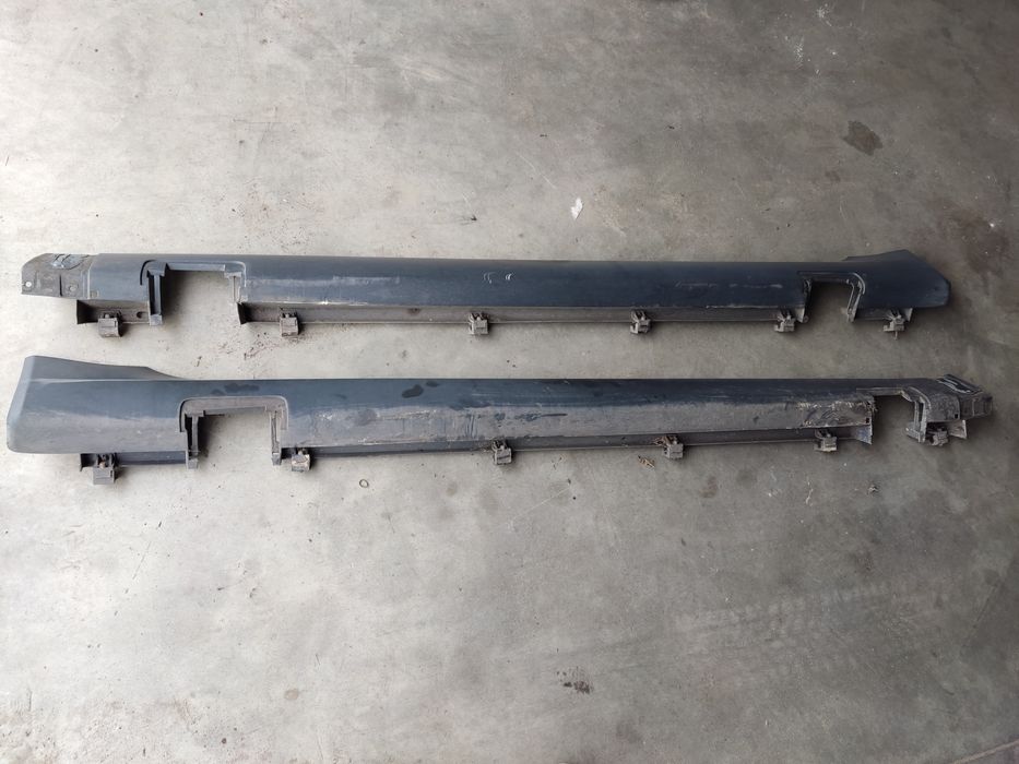 Opel Insignia A Country Tourer Próg lewy prawy listwa progowa