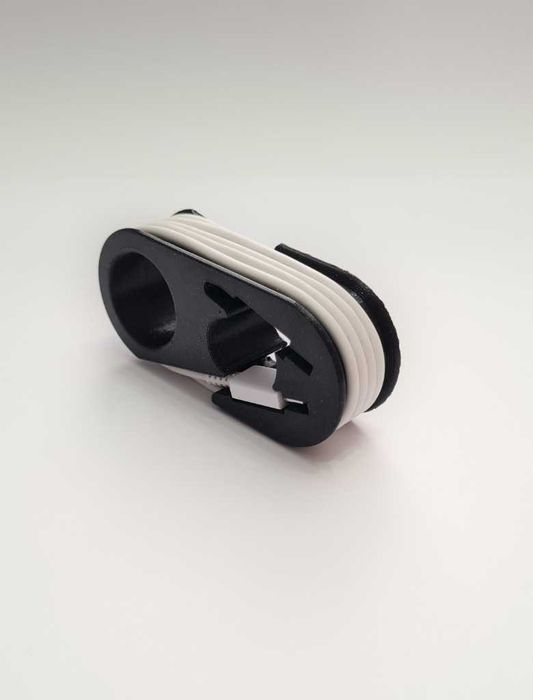 Organizer na kable podróżny USB-C do USB-C 29